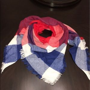 Plaid Triangle Scarf - Perfect for 4th of July